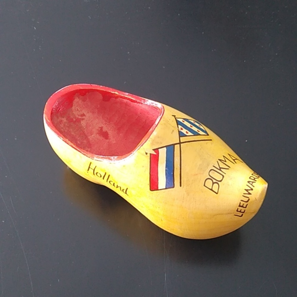 Dutch wooden clog shoe souvenir Holland BOKMA LEELIWARDEN